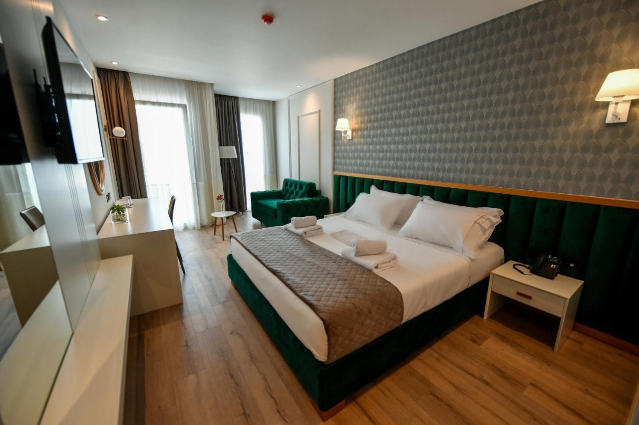 Iliad Hotel Durres Exterior photo