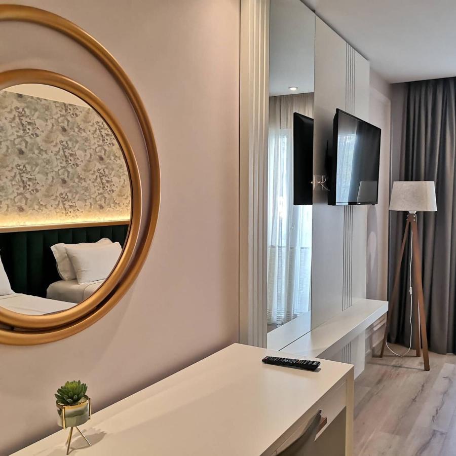 Iliad Hotel Durres Exterior photo